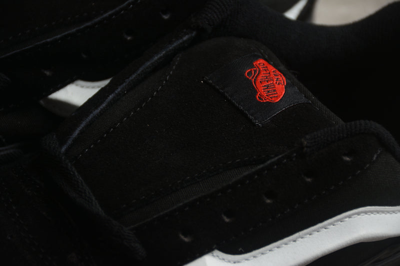 Tênis Vans Classic Knu Skool Vr3