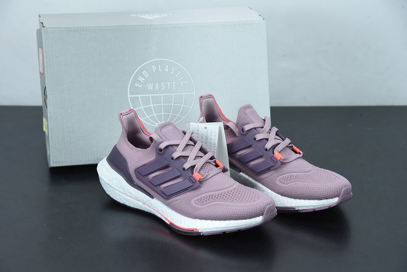 Tênis Adidas ULTRABOOST Light Purple