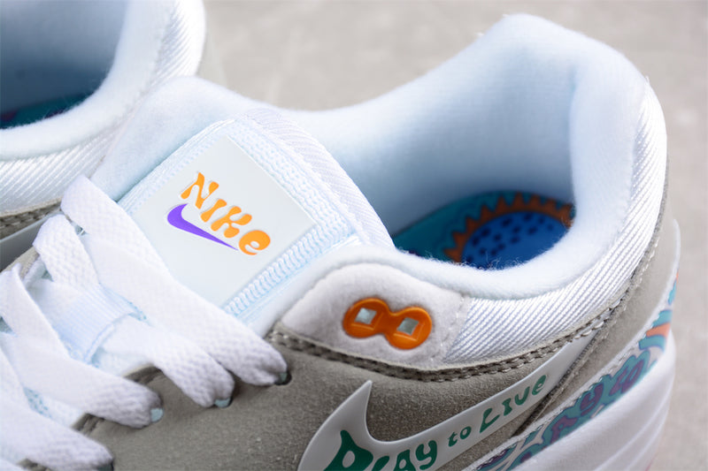 Tênis Nike Air Max 1 Play To Live