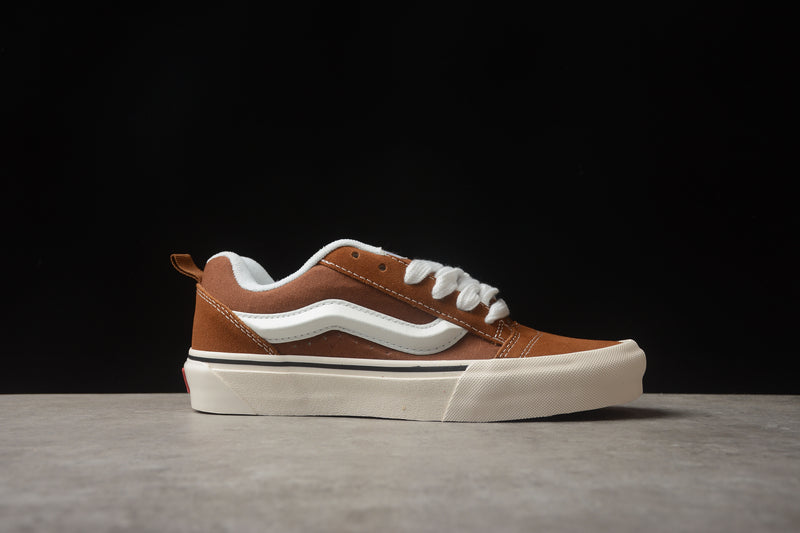 Tênis Vans Classic Knu Skool Vr3
