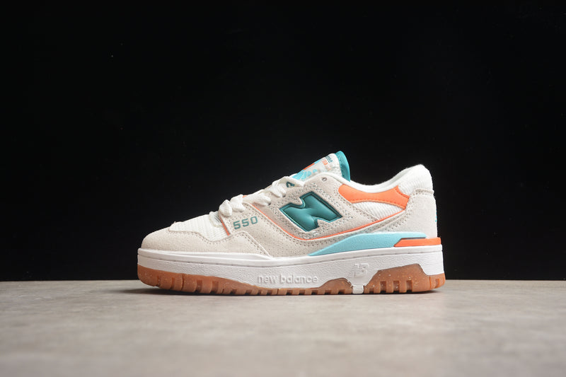 Tênis New Balance NB550